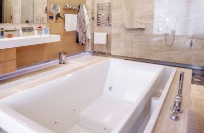 Bathtub with Modern Fixtures